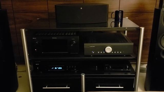 Kef iQ7 + Musical Fidelity M6i смотреть онлайн