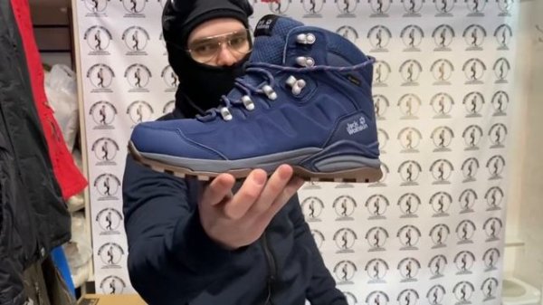 HELLY HANSEN Wildwood и Forester ТОПОВЫЕ ЗИМНИЕ❄️БОТИНКИ?? сравниваем с JACK WOLFSKIN REFUGIO