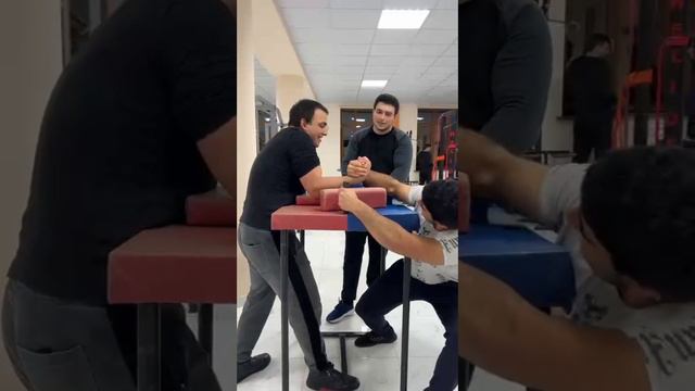 💪ARMWRESTLING💪