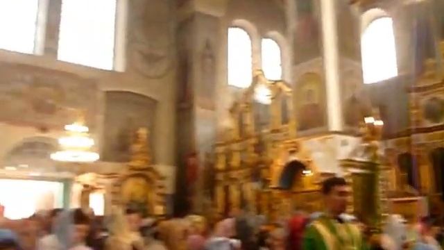 Служение Владыки в Неделю Ваий. Евангелие на Литургии смотреть онлайн