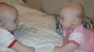 Младенцы разговаривают