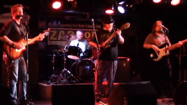 S03E03 League of Rock - Keep Your Hands to Yourself - Georgia Satellites (Screaming Goats Cover) смотреть онлайн