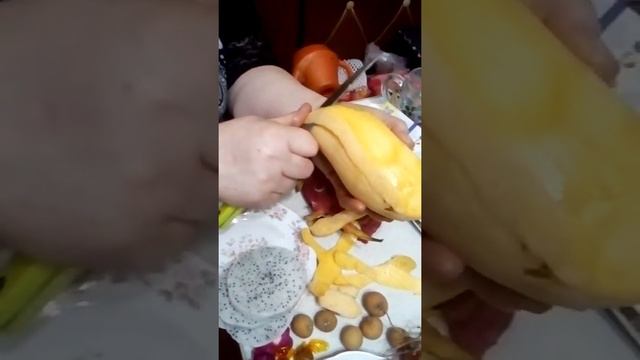 Экзотические фрукты из ТАЙЛАНДА!?!!? смотреть онлайн