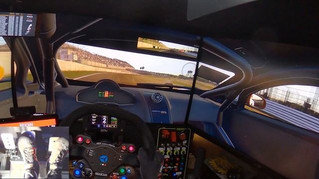 iRacing POV: VRS GT Sprint Series @ Suzuka | McLaren MP4-12C GT3 смотреть онлайн