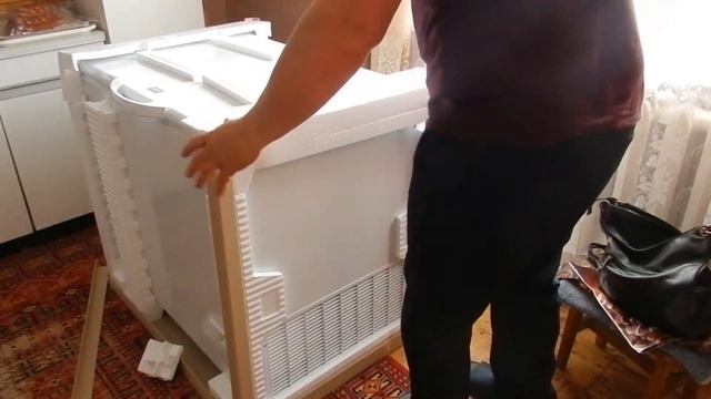 Морозильный ларь Zanussi ZFC 26400 WA распаковка и обзор смотреть онлайн