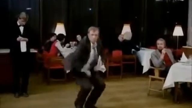 Афоня танцует под Рахманинова смотреть онлайн