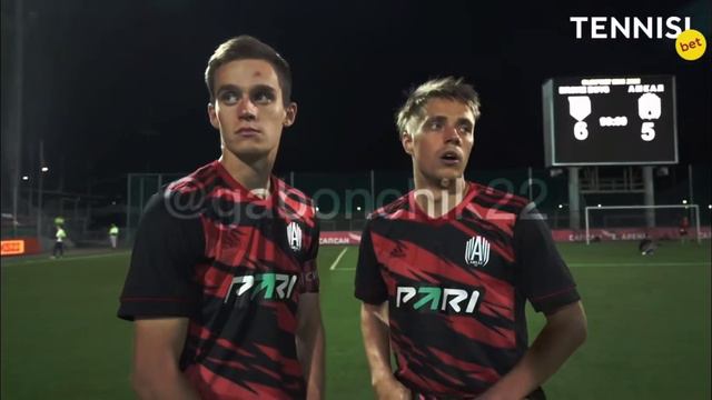 Чужой про «Броуков» и «2DROTS» “У них нет ничего футбольного,одна медийка только” смотреть онлайн