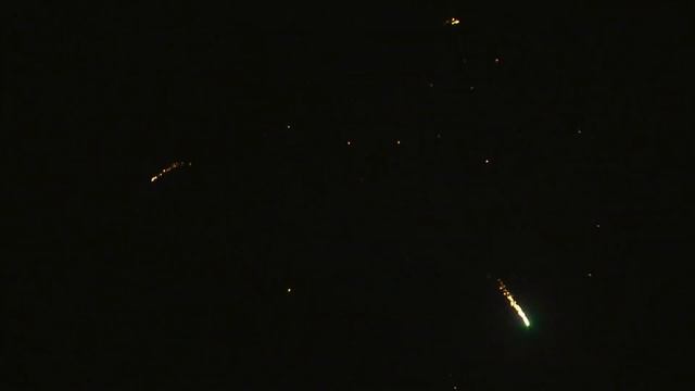 RC010 ФЕЕРИЯ (8 выстрелов, 25.5 мм) смотреть онлайн