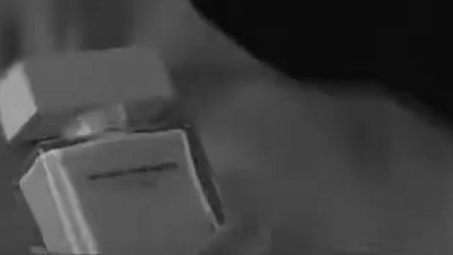 Commercial "Реклама" NARCISO RODRIGUEZ for Her Eau de Parfum смотреть онлайн