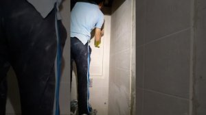 Как за силиконить скрытый люк правильно