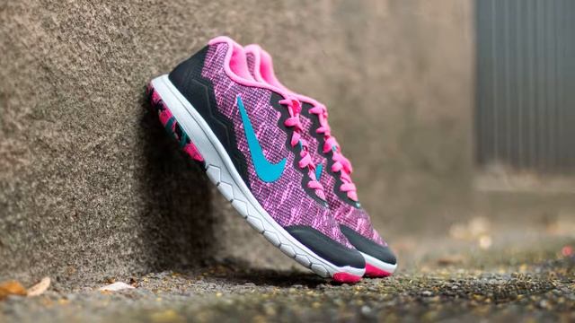 Женские кроссовки для тренинга Nike Flex TR8 Черные смотреть онлайн
