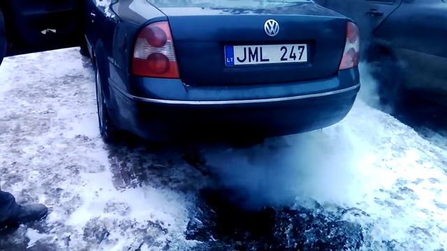 Volkswagen Passat B5 Фольксваген Пассат B5 дизель черный дым смотреть онлайн