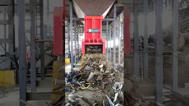 SCRAP SHEARING# SCRAP PROCESSOR / BIRIM MAKINA MURENHA 350 -E VIDEO FOR STEEL PLANT смотреть онлайн