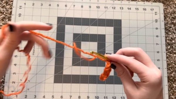 How to Crochet Pochita Plushie (Part 1)