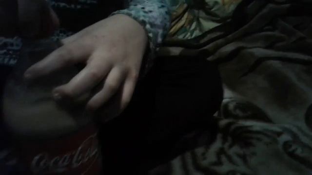КАК ОТКРЫТЬ БУТЫЛКУ КОКАКОЛЫ!!! смотреть онлайн