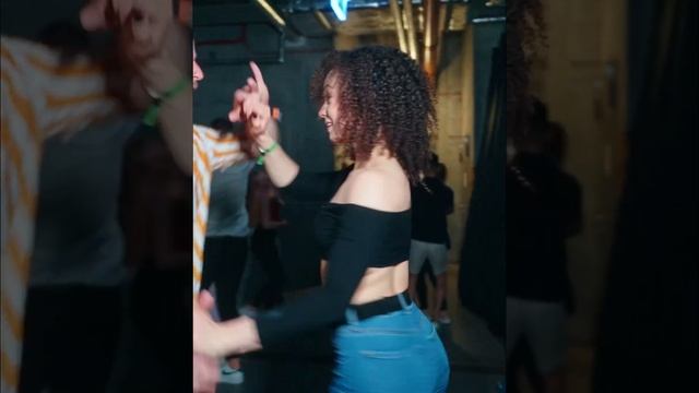 Hasan & Kenzie Bachata Social Dancing [Tu Juguete - Dani J] 2023 смотреть онлайн