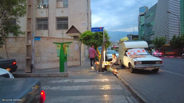 IRAN - Walking Tour on South Gandhi Street - Tehran Evening - Iran 2022 смотреть онлайн