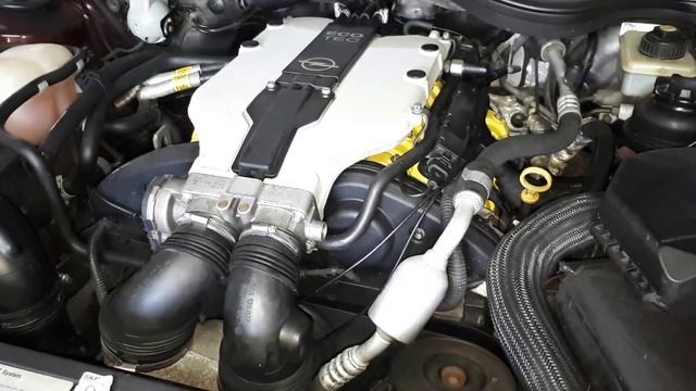 Omega 2.6 V6 Praca silnika смотреть онлайн