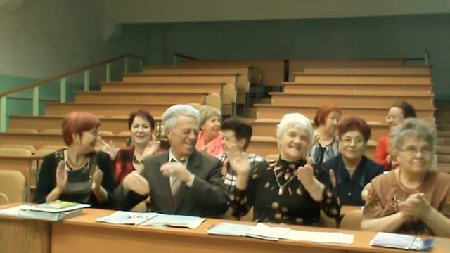 ВЕСЕЛЫЕ ПЕНСИОНЕРЫ! )) смотреть онлайн