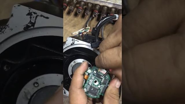 How to replace encoder servo motor for yaskawa смотреть онлайн