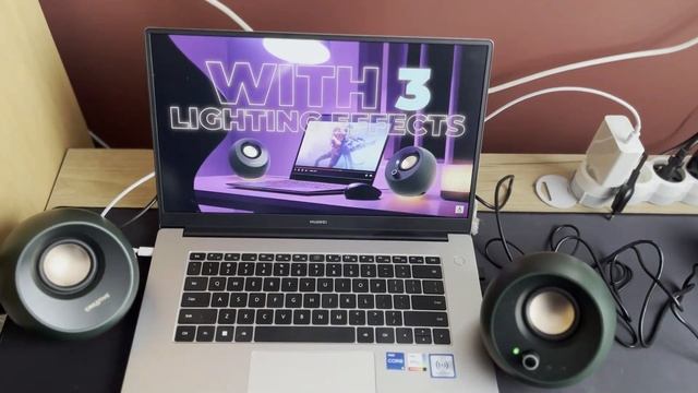 Creative Pebble Pro смотреть онлайн