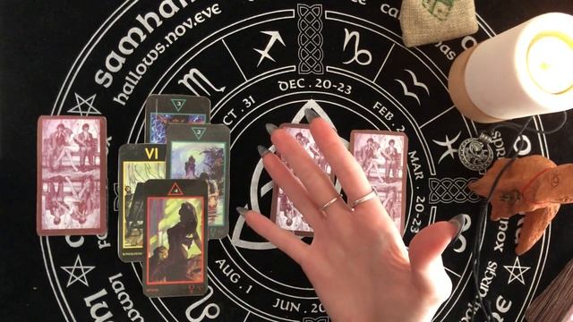 Расклад на картах Таро. Как завоевать его сердце? Как ему понравиться, влюбить в себя? ? смотреть онлайн