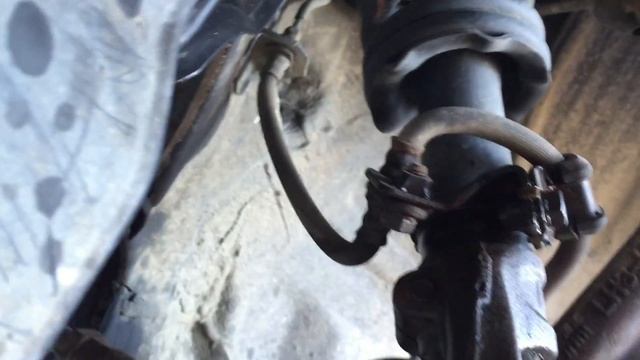 Clutch change on a 1990 Honda CRX Si part 1 смотреть онлайн