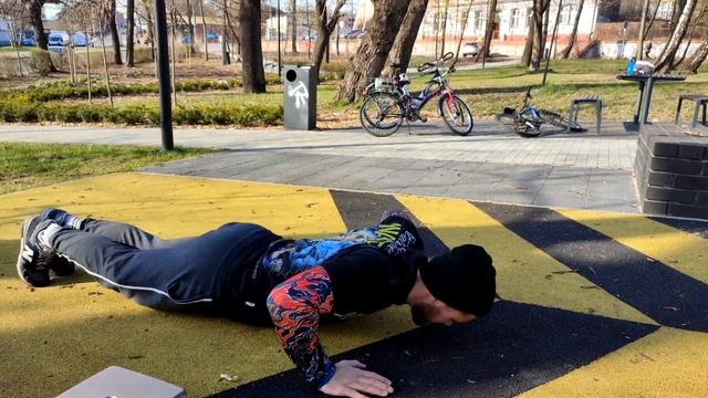 Віджимання від підлоги (Sub Eng , Pol , Rus) смотреть онлайн