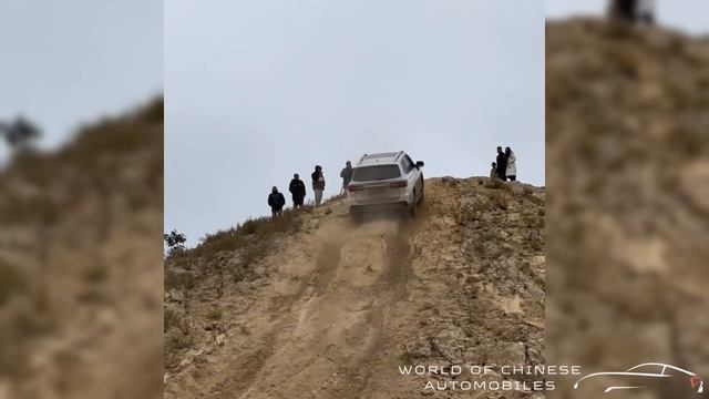 Китайские внедорожники едут по вертикальному склону почти в 90 градусов#танк500 #танк400 #танк300