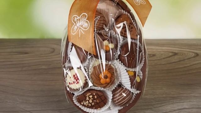 Chocoholics Easter 17 Presentation смотреть онлайн