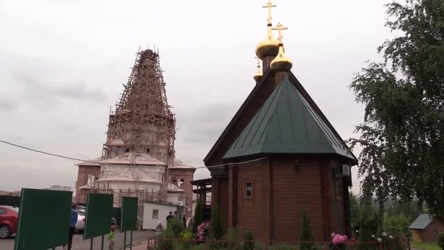 Освящение крестов и куполов храма кн.Ольги в Верхних Печерах смотреть онлайн