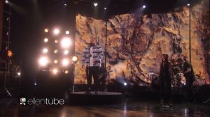 Rag'n'Bone Man Performs 'Human'