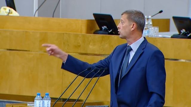 Депутат Иванов устроил жесткий разнос закона о запрете участия россиян в нежелательных НКО!