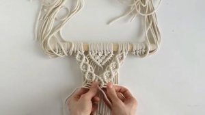 Как сплести панно в технике макраме для начинающих  панно из шнура  декоративное панно_[360p].mp4