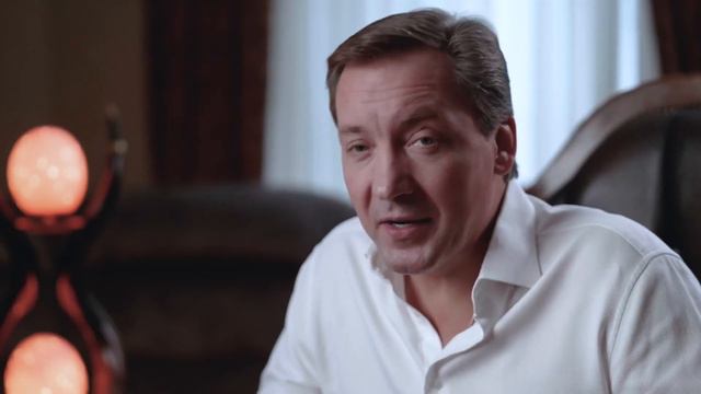 Почему у таких продавцов покупают чаще . Секрет, который всегда работает ⁄ Роман Василенко смотреть онлайн