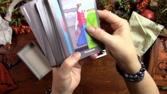 Halloween / Samhain Tarot & Oracle Decks (expanded) смотреть онлайн