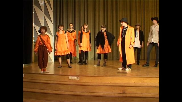 "Людвиг и Тутта", музыкальный спектакль (школа №2006 13.02.2011г.) смотреть онлайн