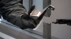 Демонстрация работы на прессе листогибе с помощью матриц и пуансовнов Rolleri. Как это работает!