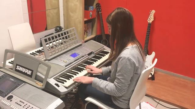 Music Garden School: no tears left to cry | piano cover | student Anička смотреть онлайн