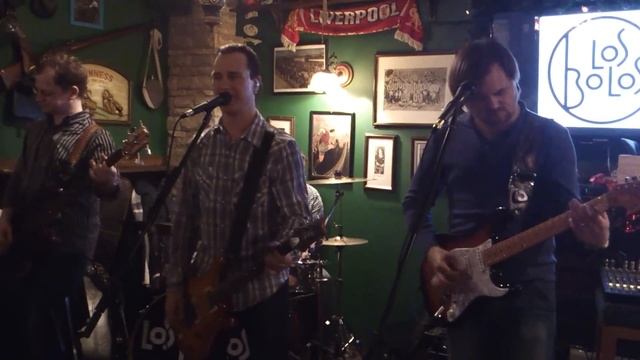 Los Bolos - Если снежинка не растает... (Live at Conor Mac Nessa) смотреть онлайн