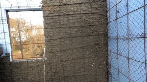 строительство  дома стены из  пенопласта и  плита  перекрытие  этажа  дома  из  бетона.