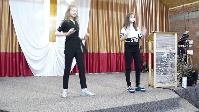 ТАНЕЦ ДЕВОЧЕК смотреть онлайн