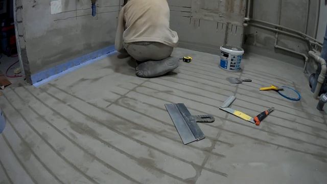 Гидроизоляция Церезит Ceresit CL51 пола и стен в ванной Как сделать гидроизоляцию стен и полов смотреть онлайн