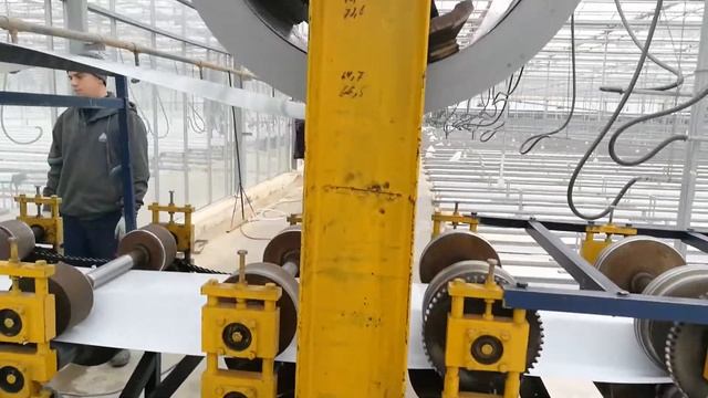 Прокатка гидропонного лотка компанией «РусАгроКомплекс» смотреть онлайн