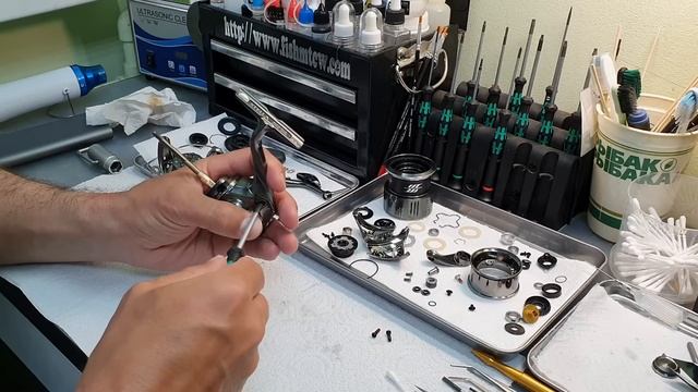 Shimano 22 Stella 4000M best of the best разбор/обзор/обслуживание смотреть онлайн