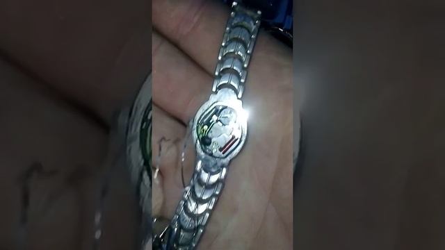 Часы Корпуса, браслеты, крышки барахолка, перешлю смотреть онлайн