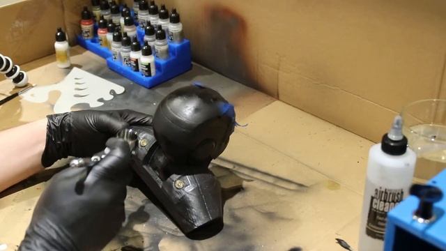 Black and Gold Iron Man (Mark 20 "XX" - Python color scheme) Bust - Airbrush painted смотреть онлайн