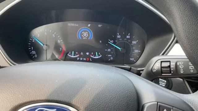 2020 Ford Escape SE Review, Vehicle Review and Overview (1.5L Ecoboost) смотреть онлайн