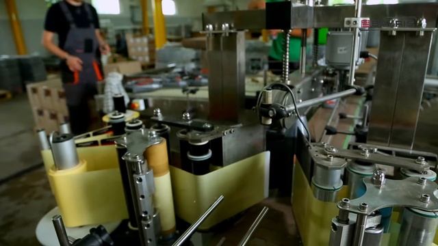 Автоматизована лінія розливу "BAYRIS" смотреть онлайн