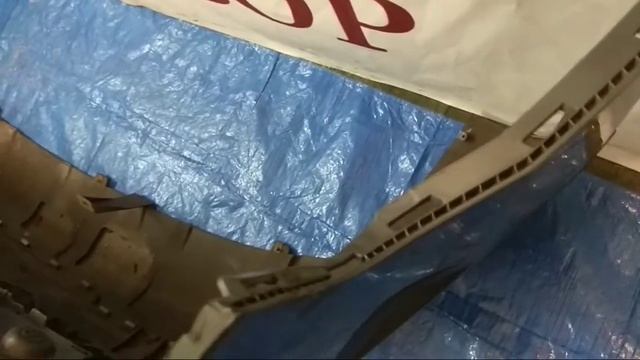 Задний серый бампер Orlando смотреть онлайн